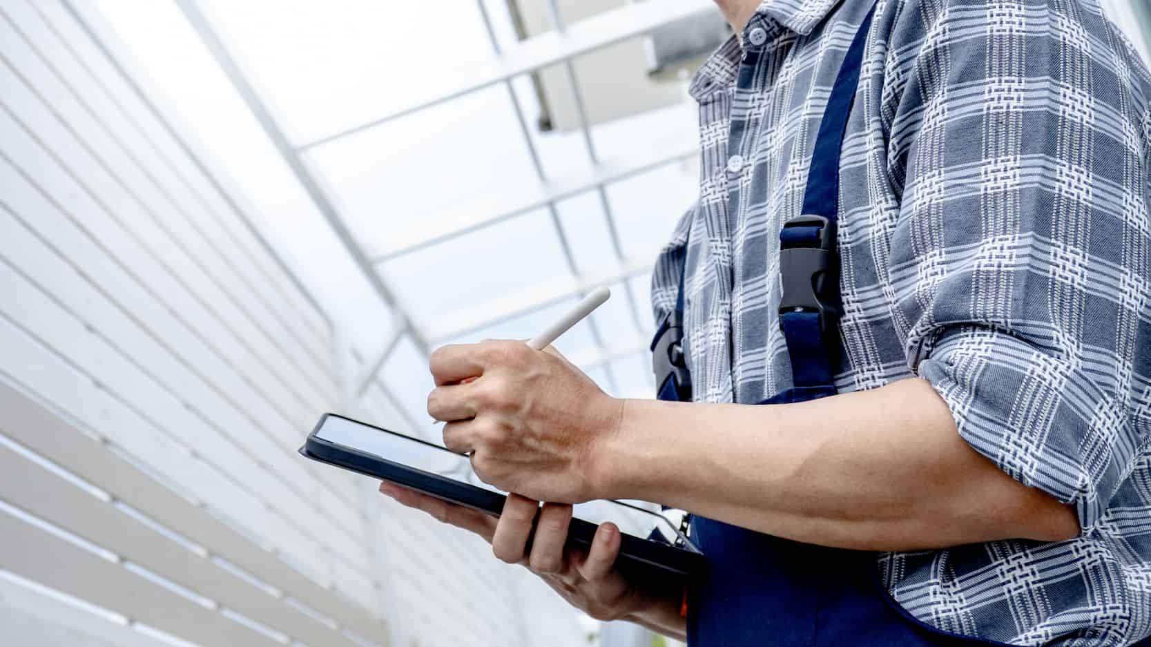 Streamline Roofing Estimates with Automated Survey-to-Estimate Workflows